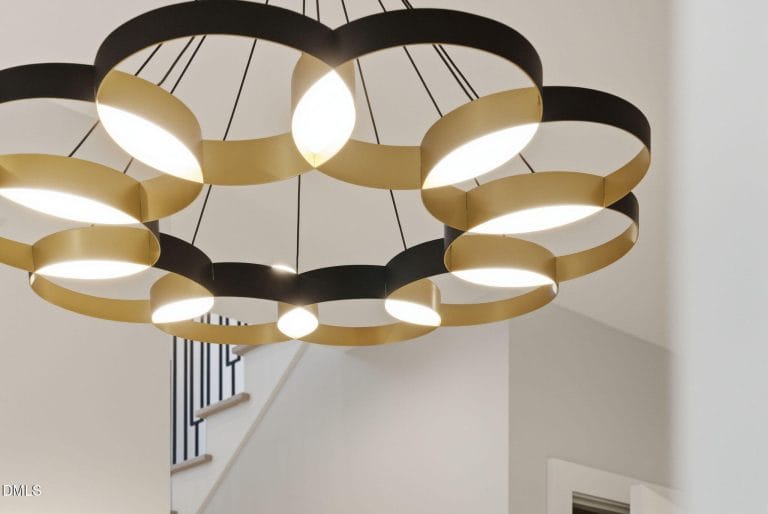 403 Carolyn Court-18