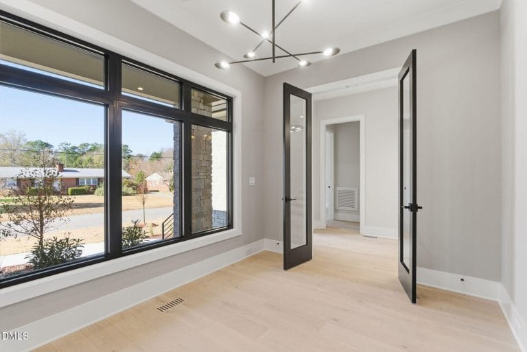 403 Carolyn Court-23