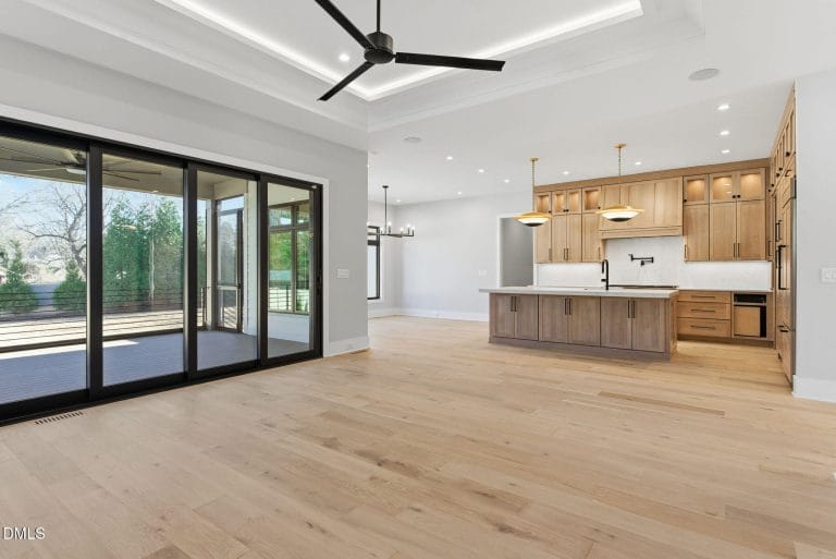 403 Carolyn Court-35