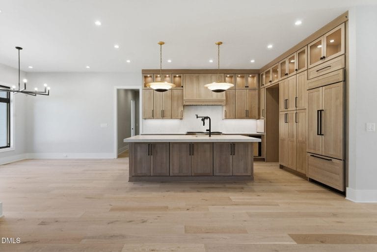 403 Carolyn Court-40