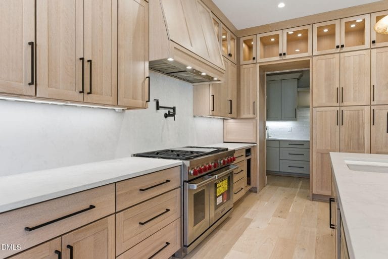 403 Carolyn Court-48