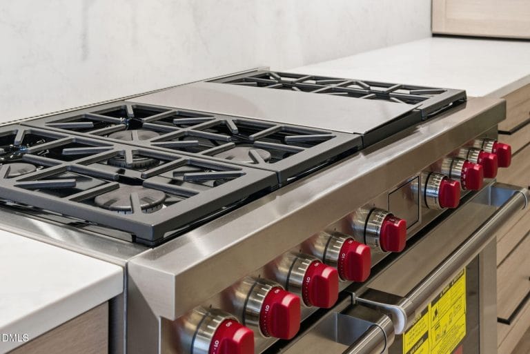 403 Carolyn Court-50