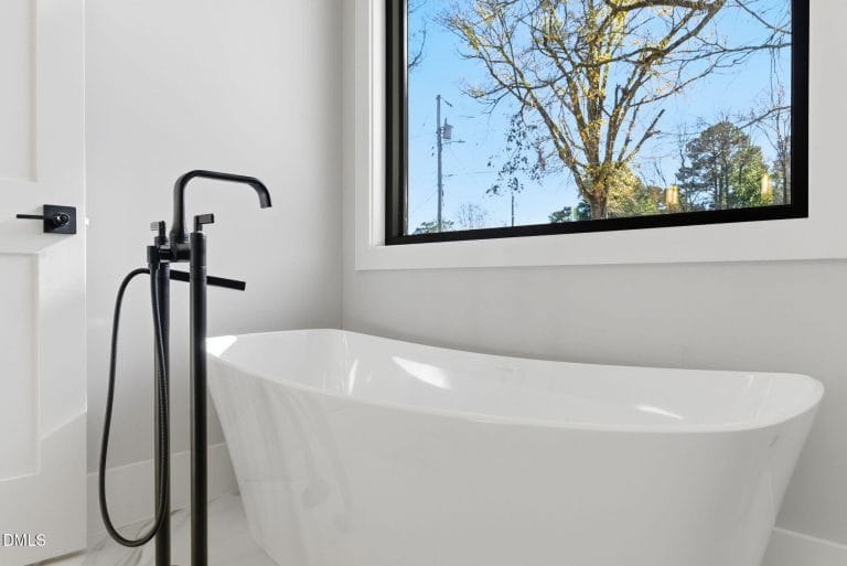 403 Carolyn Court-76