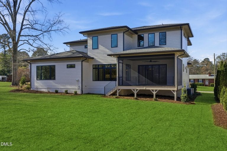 403 Carolyn Court-112