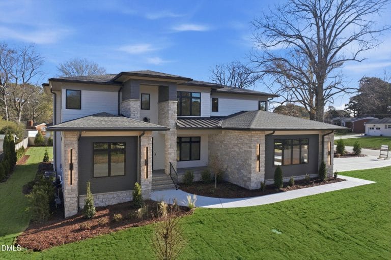 403 Carolyn Court-121