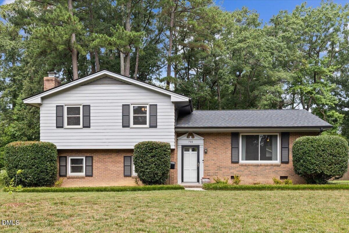 03-708 Austin Ave