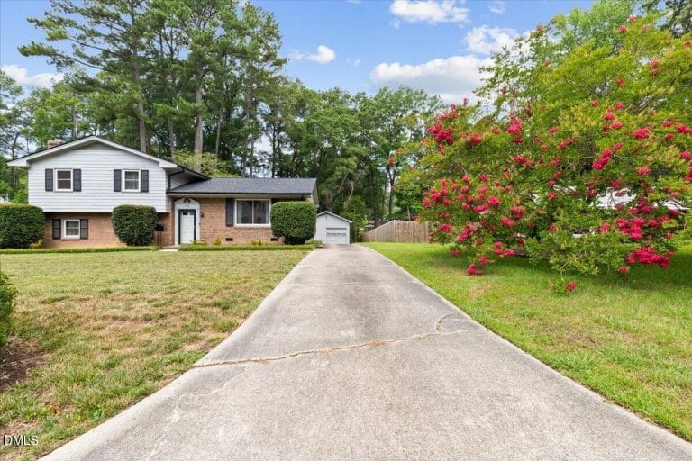 05-708 Austin Ave