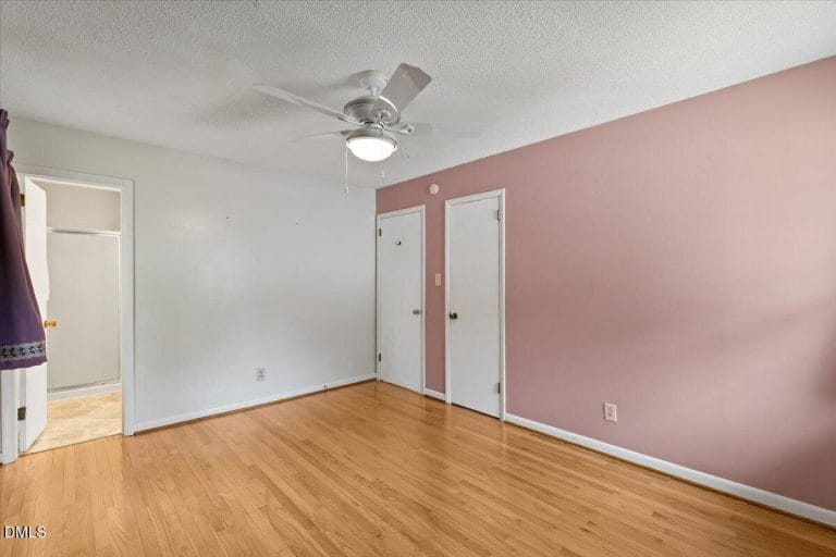 21-708 Austin Ave