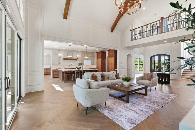 181 Westhampton Drive-16