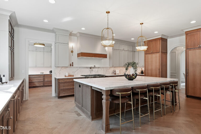 181 Westhampton Drive-31
