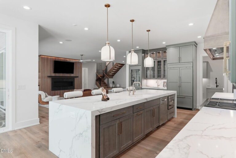 213 Westhampton Drive New-12
